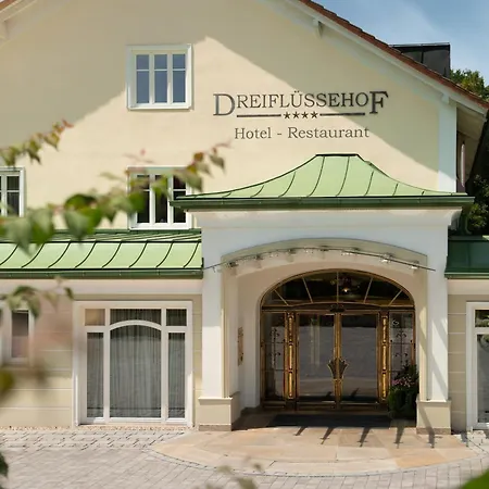 Dreifluessehof 4*