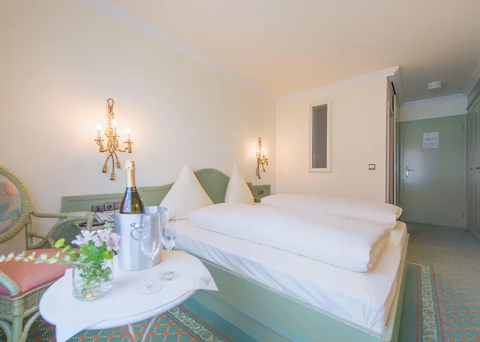 Dreifluessehof 4* باساو