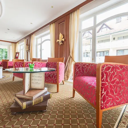 Hotel Dreifluessehof Passau