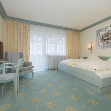 Dreifluessehof Hotel 4*