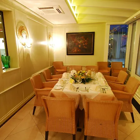 Hotel Dreifluessehof