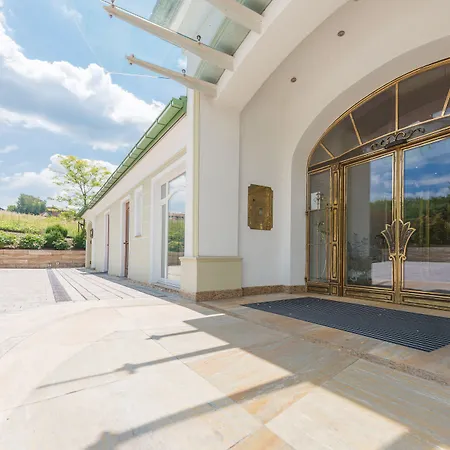 Dreifluessehof Hotel 4*