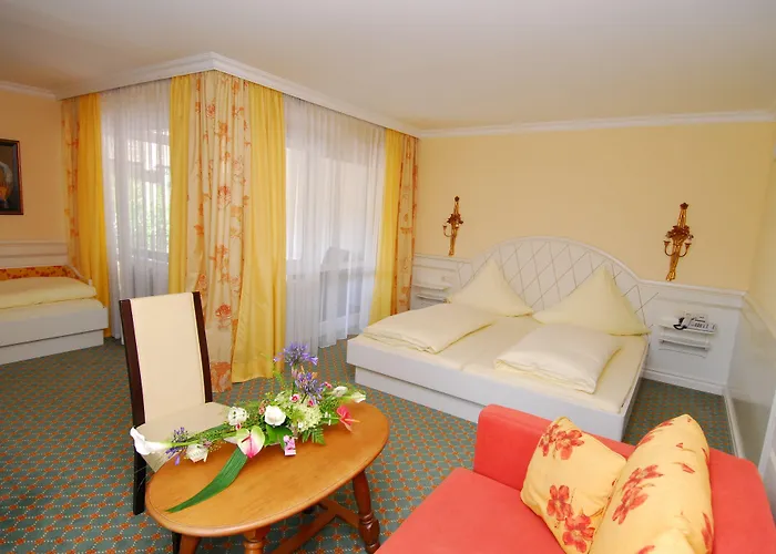 Hotel Dreiflüssehof 4*