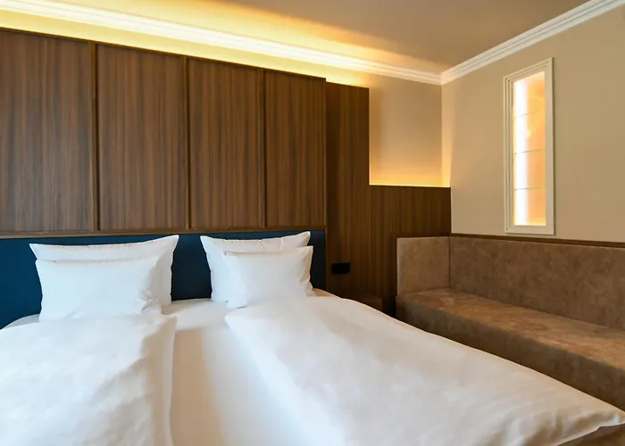 Hotel Dreifluessehof 4*